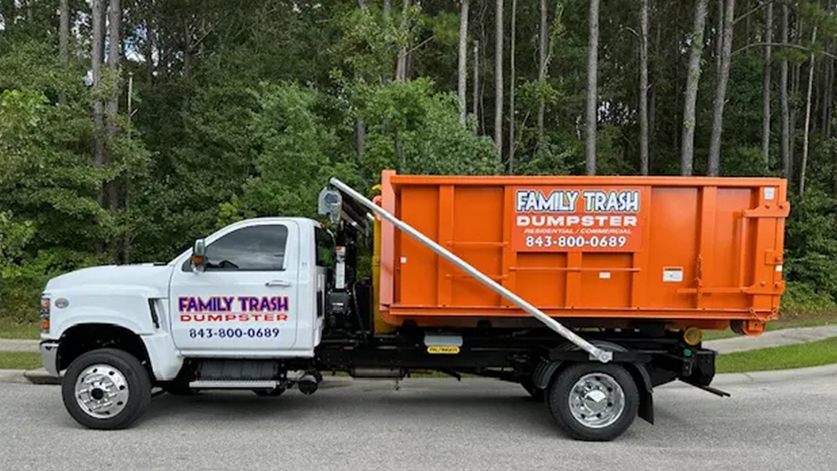 dumpster rentals Folly Beach - Family trash SC