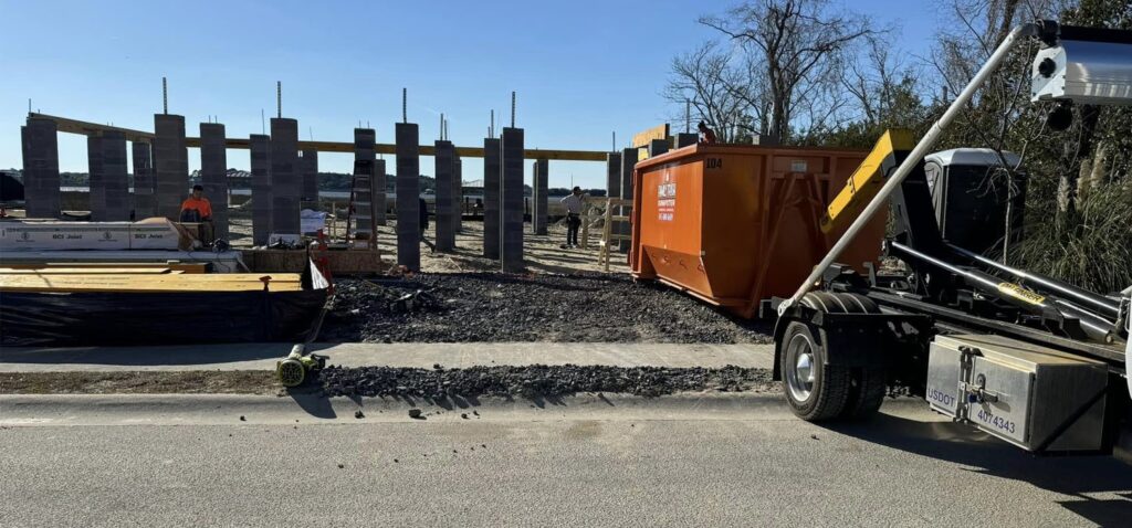 dumpster rentals Folly Beach - Family trash SC