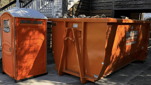 dumpster rentals West Ashley -Family trash SC